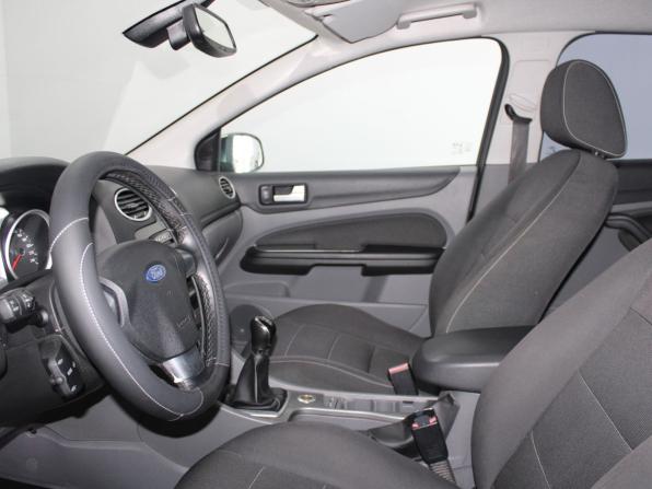 Ford Focus II Рестайлинг с пробегом 2009 года, цена 639 900 рублей, 228422 км, седан, Автокод Объявления