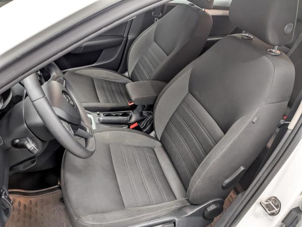 Skoda Octavia III (A7) Рестайлинг с пробегом 2019 года, цена 1 630 000 рублей, 117548 км, лифтбек, Автокод Объявления