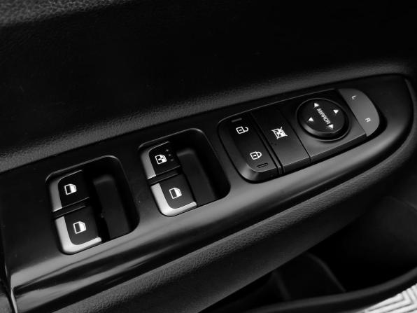 Kia Rio IV с пробегом 2017 года, цена 1 239 000 рублей, 120289 км, седан, Автокод Объявления