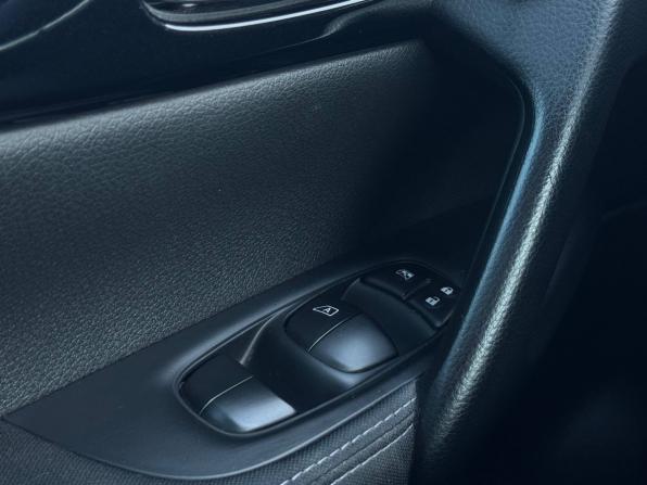 Nissan Qashqai II с пробегом 2014 года, цена 1 599 000 рублей, 105889 км, внедорожник, Автокод Объявления