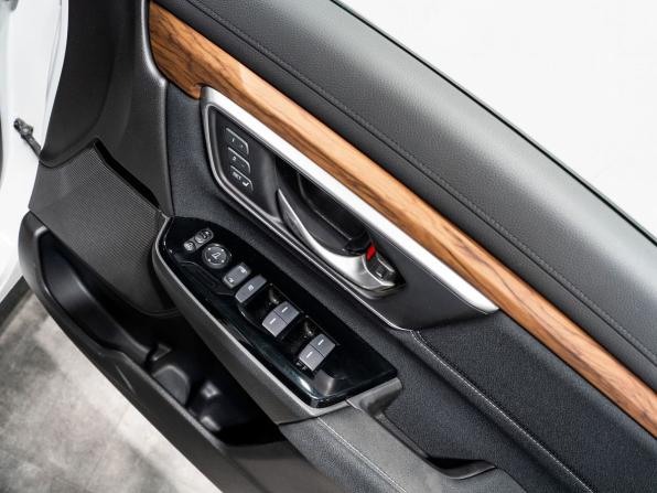 Honda CR-V V Рестайлинг с пробегом 2021 года, цена 3 490 000 рублей, 17400 км, внедорожник, Автокод Объявления