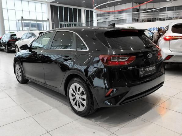 Kia Ceed III с пробегом 2018 года, цена 1 550 000 рублей, 93663 км, хэтчбек, Автокод Объявления