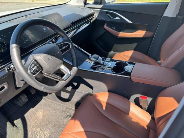 Omoda C5 I с пробегом 2023 года, цена 1 579 000 рублей, 42745 км, внедорожник, Автокод Объявления