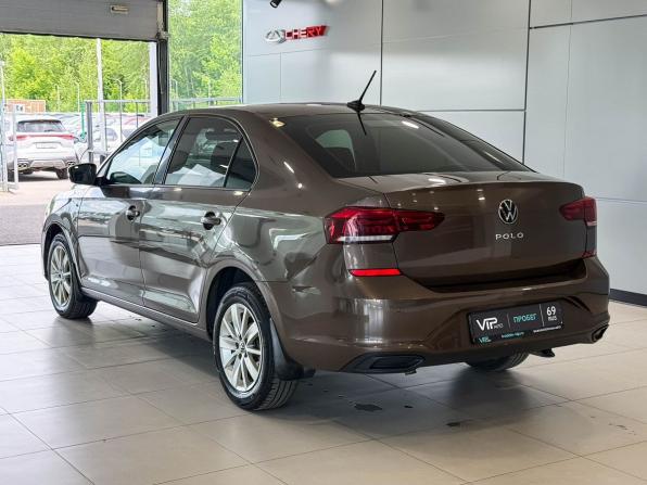 Volkswagen Polo VI с пробегом 2021 года, цена 1 077 000 рублей, 214293 км, лифтбек, Автокод Объявления