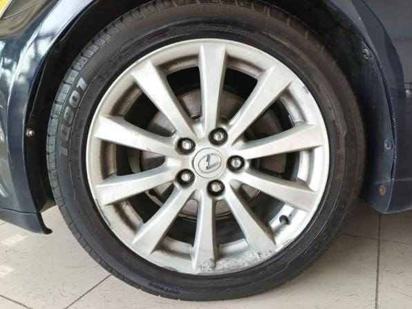 Lexus IS II с пробегом 2007 года, цена 1 000 000 рублей, 314300 км, седан, Автокод Объявления