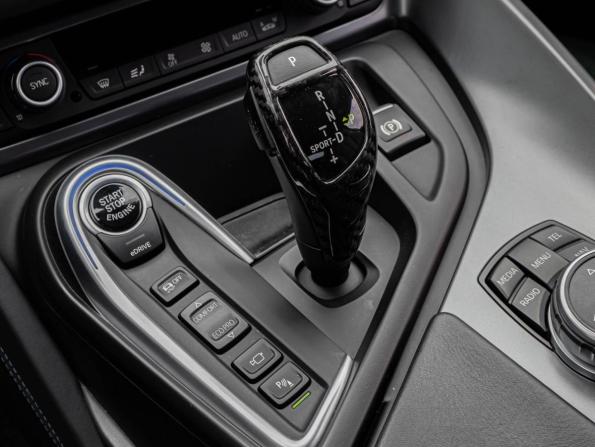 BMW i8 I с пробегом 2016 года, цена 5 450 000 рублей, 30430 км, купе, Автокод Объявления