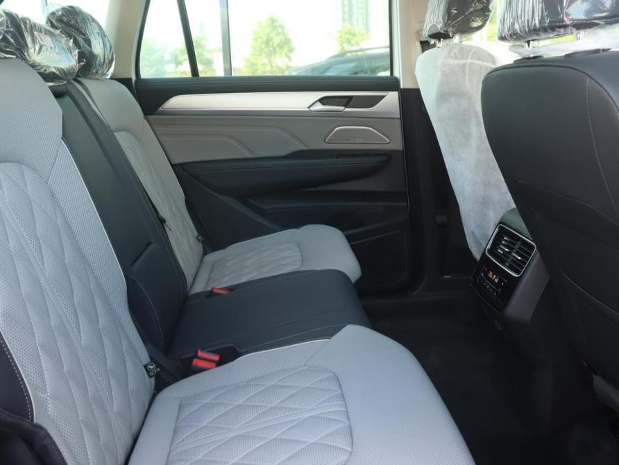Volkswagen Tavendor I Казань  - изображение 8