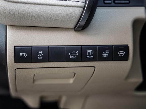 Toyota Camry VIII (XV70) Рестайлинг с пробегом 2021 года, цена 3 128 000 рублей, 71121 км, седан, Автокод Объявления