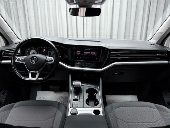 Volkswagen Touareg III с пробегом 2020 года, цена 4 299 000 рублей, 206221 км, внедорожник, Автокод Объявления