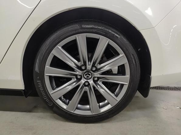 Mazda 6 III (GJ) Рестайлинг 2 с пробегом 2018 года, цена 2 490 000 рублей, 69513 км, седан, Автокод Объявления