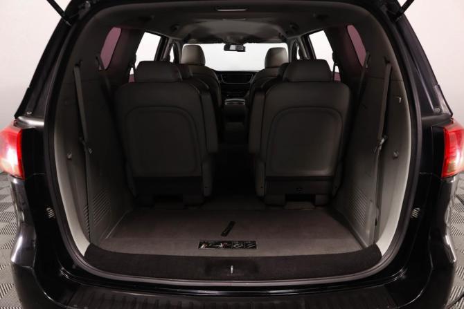 Kia Carnival III с пробегом 2017 года, цена 2 519 000 рублей, 140200 км, минивэн, Автокод Объявления