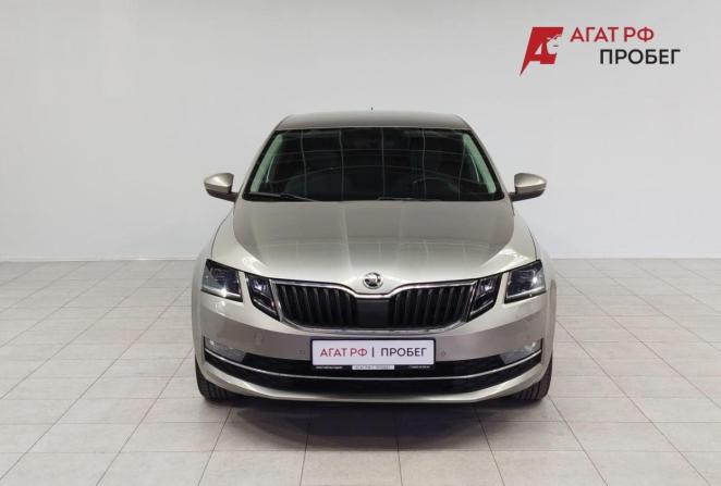 Skoda Octavia III (A7) Рестайлинг с пробегом 2020 года, цена 2 130 000 рублей, 137005 км, лифтбек, Автокод Объявления