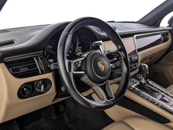 Porsche Macan I Рестайлинг с пробегом 2019 года, цена 4 300 000 рублей, 97065 км, внедорожник, Автокод Объявления