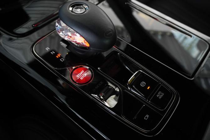 GAC M8 с пробегом 2023 года, цена 3 919 000 рублей, 4169 км, минивэн, Автокод Объявления
