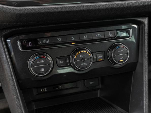 Volkswagen Tiguan II с пробегом 2017 года, цена 2 315 000 рублей, 186299 км, внедорожник, Автокод Объявления