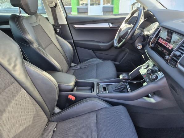 Skoda Karoq I с пробегом 2020 года, цена 2 115 000 рублей, 147404 км, внедорожник, Автокод Объявления