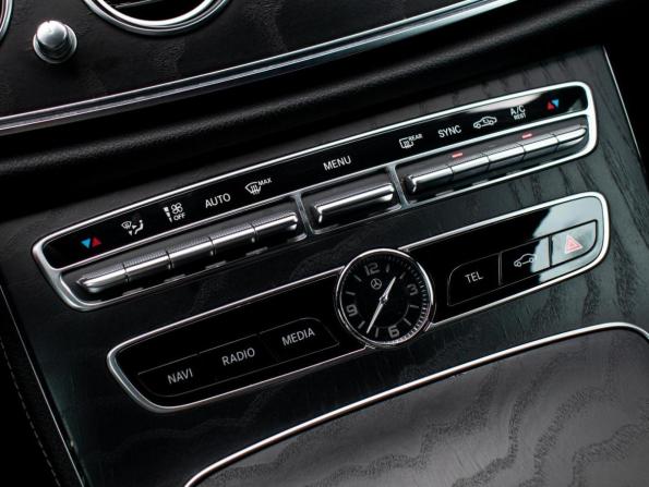 Mercedes-Benz E-Класс V (W213 S213 C238) с пробегом 2019 года, цена 2 670 000 рублей, 187576 км, седан, Автокод Объявления
