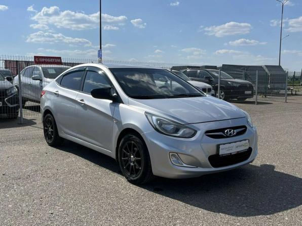 Hyundai Solaris I с пробегом 2012 года, цена 620 060 рублей, 211277 км, седан, Автокод Объявления