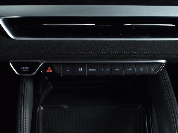 Geely Monjaro I с пробегом 2024 года, цена 3 549 999 рублей, 32150 км, внедорожник, Автокод Объявления