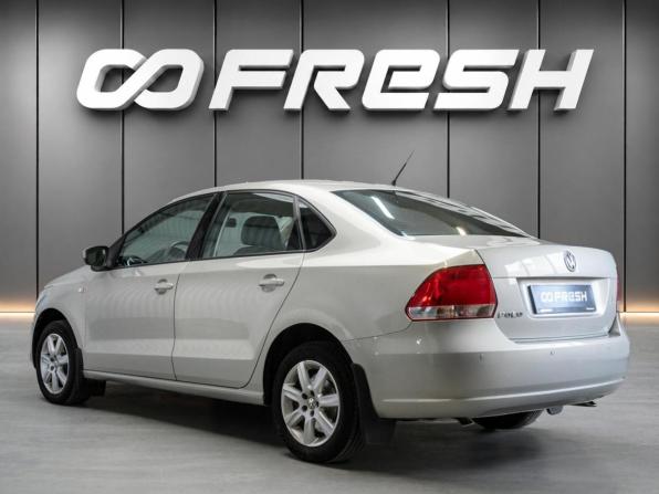 Volkswagen Polo V с пробегом 2010 года, цена 780 000 рублей, 120466 км, седан, Автокод Объявления