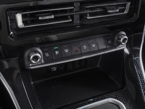 Haval M6 II с пробегом 2024 года, цена 1 840 000 рублей, 44297 км, внедорожник, Автокод Объявления