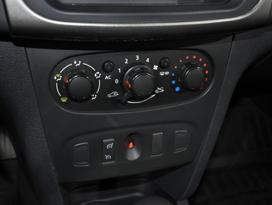 Renault Sandero II Ростов-на-Дону  - изображение 14