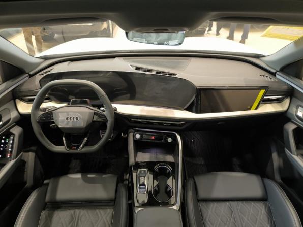 Audi Q5 III с пробегом 2026 года, цена 6 350 000 рублей, 1 км, внедорожник, Автокод Объявления