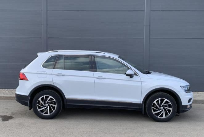 Volkswagen Tiguan II с пробегом 2018 года, цена 2 320 000 рублей, 126847 км, внедорожник, Автокод Объявления