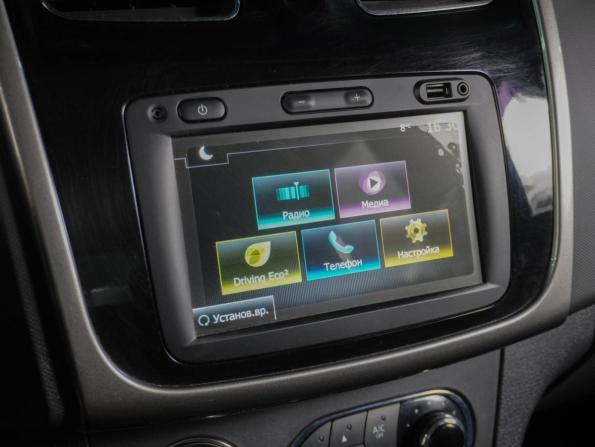 Renault Logan II Рестайлинг с пробегом 2020 года, цена 1 199 000 рублей, 70142 км, седан, Автокод Объявления