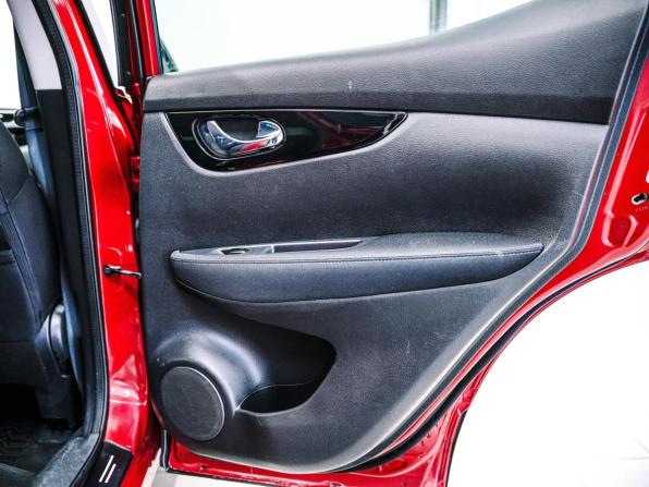 Nissan Qashqai II с пробегом 2016 года, цена 1 429 000 рублей, 181254 км, внедорожник, Автокод Объявления