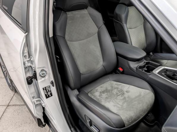 Toyota RAV4 V (XA50) с пробегом 2025 года, цена 4 395 000 рублей, 2500 км, внедорожник, Автокод Объявления