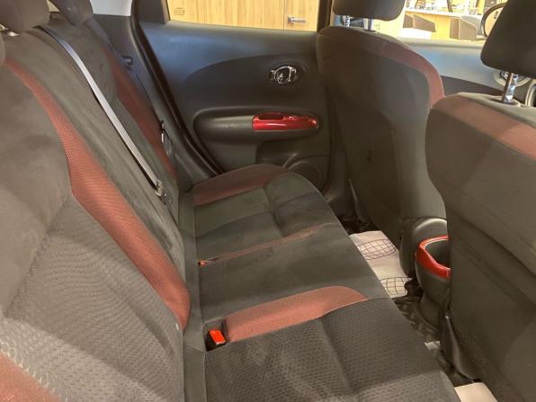 Nissan Juke I с пробегом 2012 года, цена 968 000 рублей, 116000 км, внедорожник, Автокод Объявления