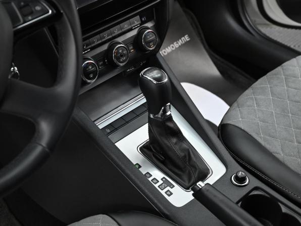 Skoda Octavia III (A7) с пробегом 2015 года, цена 1 349 000 рублей, 120000 км, лифтбек, Автокод Объявления