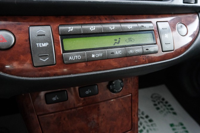 Toyota Camry V (XV30) Рестайлинг с пробегом 2004 года, цена 759 000 рублей, 78400 км, седан, Автокод Объявления