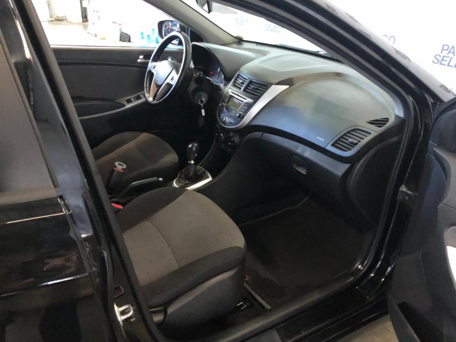 Hyundai Solaris I Курск  - изображение 16
