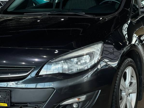 Opel Astra J Рестайлинг с пробегом 2014 года, цена 1 090 000 рублей, 115299 км, хэтчбек, Автокод Объявления
