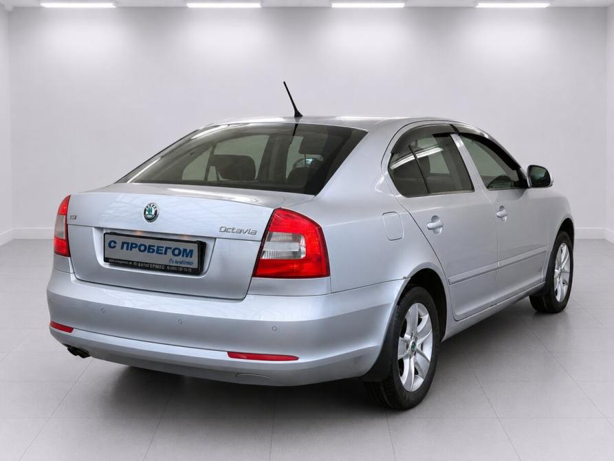 Skoda Octavia II (A5) Рестайлинг Москва  - изображение 4