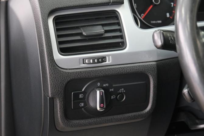 Volkswagen Touareg II с пробегом 2013 года, цена 1 949 000 рублей, 275000 км, внедорожник, Автокод Объявления