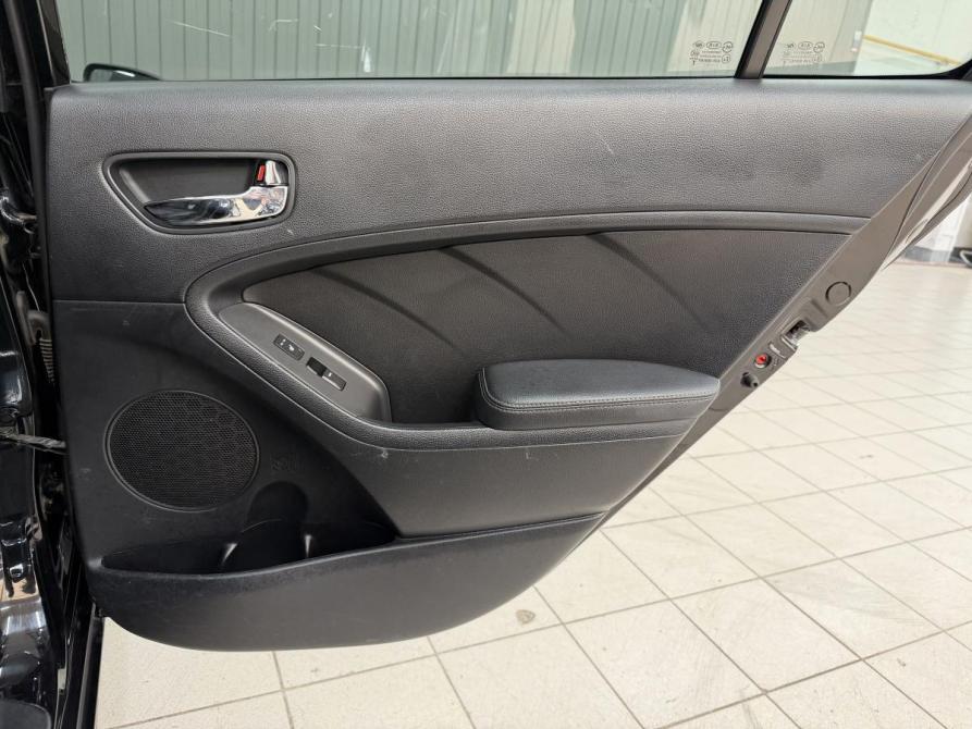 Kia Cerato III Магнитогорск  - изображение 16
