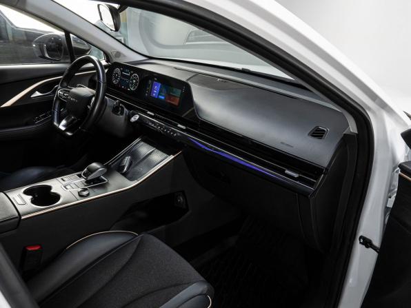 Omoda C5 I с пробегом 2022 года, цена 1 700 000 рублей, 48205 км, внедорожник, Автокод Объявления