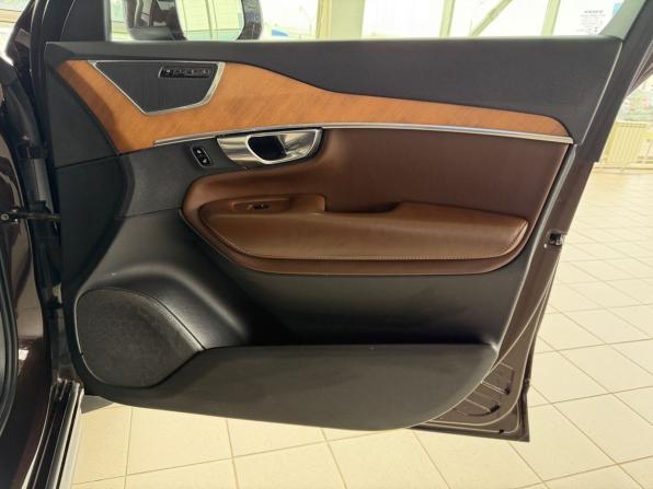 Volvo XC90 II с пробегом 2018 года, цена 2 624 000 рублей, 242949 км, внедорожник, Автокод Объявления