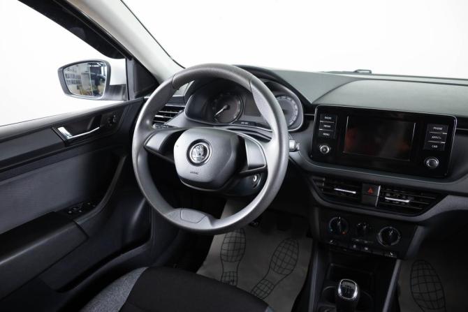 Skoda Rapid II с пробегом 2021 года, цена 1 329 000 рублей, 137500 км, лифтбек, Автокод Объявления