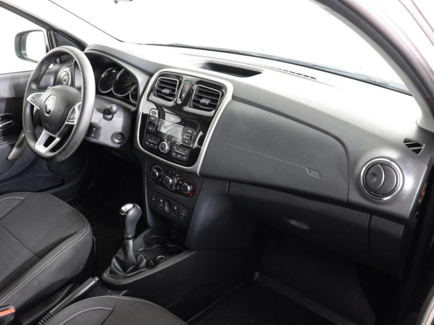 Renault Logan II Рестайлинг Химки  - изображение 11