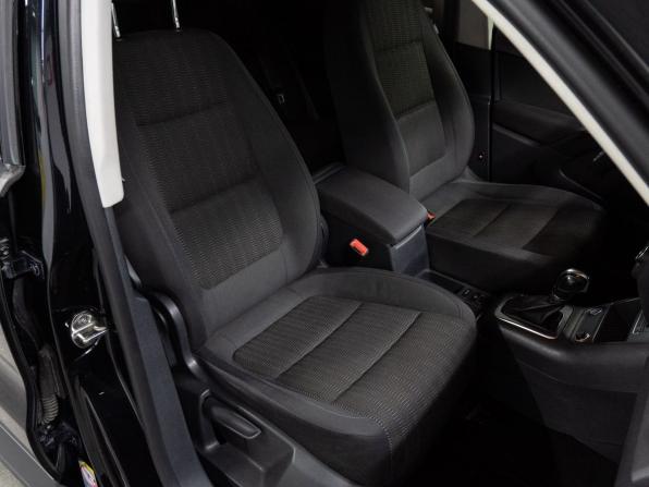 Volkswagen Tiguan I Рестайлинг с пробегом 2012 года, цена 1 379 000 рублей, 258439 км, внедорожник, Автокод Объявления