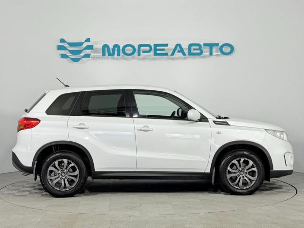 Suzuki Vitara II с пробегом 2017 года, цена 1 790 000 рублей, 99000 км, внедорожник, Автокод Объявления