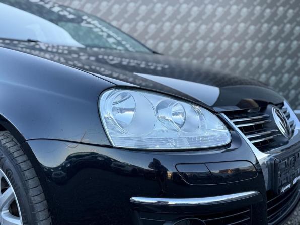 Volkswagen Jetta V с пробегом 2010 года, цена 865 000 рублей, 127580 км, седан, Автокод Объявления