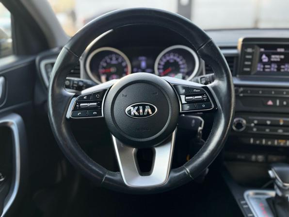 Kia Ceed III с пробегом 2019 года, цена 1 750 000 рублей, 58444 км, хэтчбек, Автокод Объявления