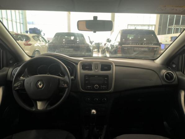 Renault Sandero II с пробегом 2018 года, цена 780 000 рублей, 175001 км, хэтчбек, Автокод Объявления