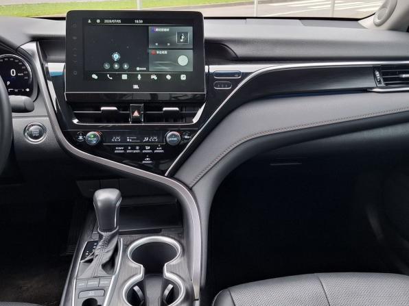 Toyota Camry VIII (XV70) Рестайлинг с пробегом 2023 года, цена 3 960 000 рублей, 20824 км, седан, Автокод Объявления