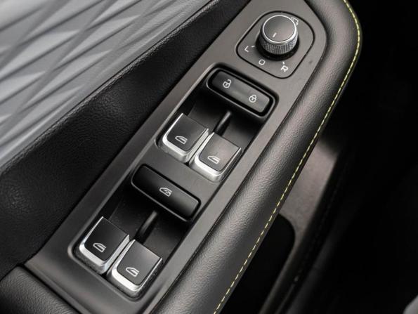 Geely Coolray I Рестайлинг с пробегом 2023 года, цена 2 019 040 рублей, 24274 км, внедорожник, Автокод Объявления